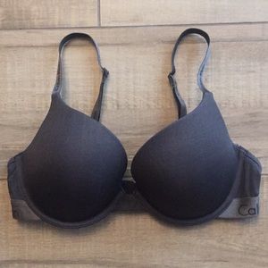 CALVIN KLEIN BRA (PRICE FINAL)